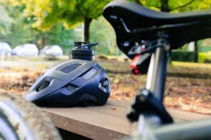 Pyöräilykypärä on tärkein lisävaruste